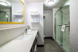 hampton inn and suites allen park