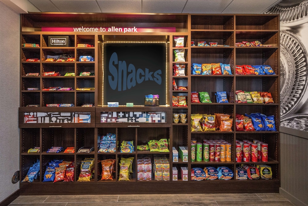 hampton inn and suites allen park