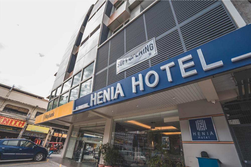 henia hotel