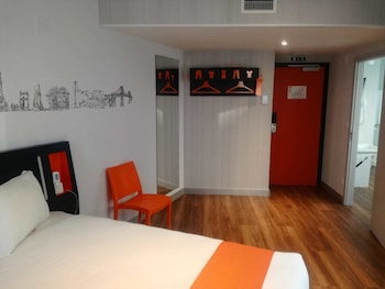 easyhotel lisbon