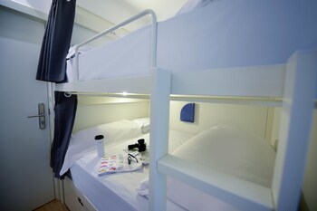 room00 lisboa hostel