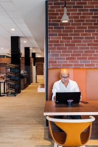 bandb hotel zurich airport rumlang