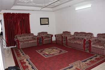 al eairy furnished apt al madinah 3