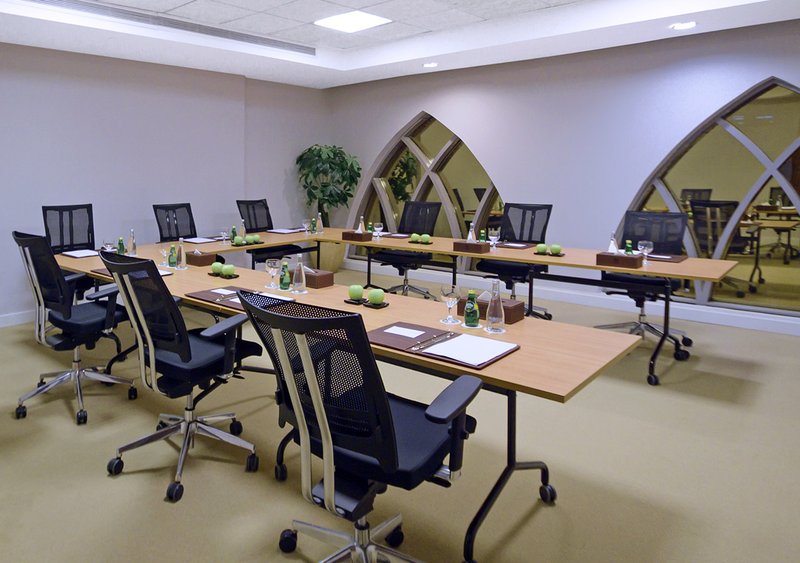 m hotel al dana makkah by millennium