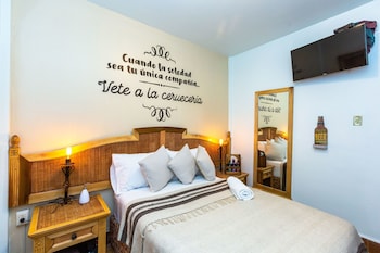 mala vecindad beer hotel