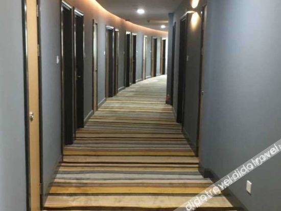 d arc hotel