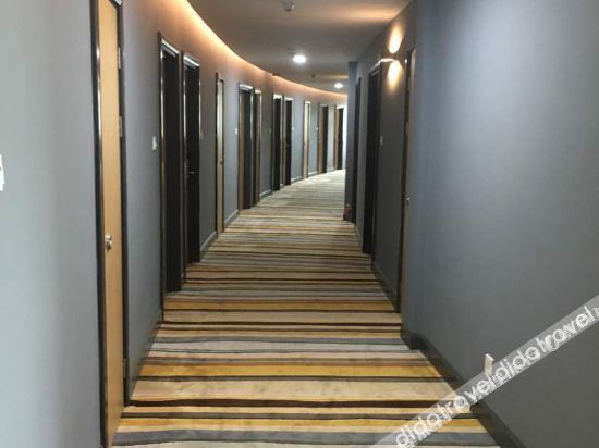 d arc hotel