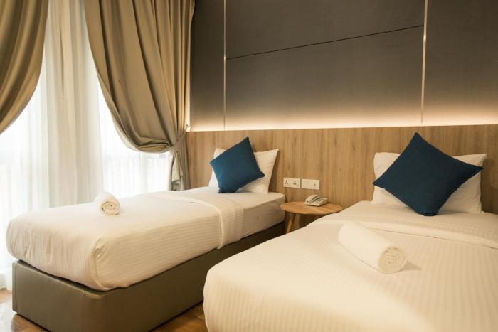 ciq hotel at jalan trus