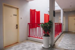 ciq hotel at jalan trus