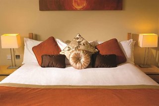 the green isle hotel dublin