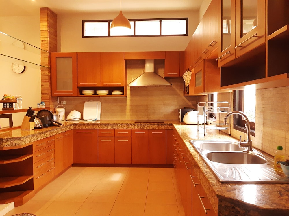 punnapha pool villa pattaya