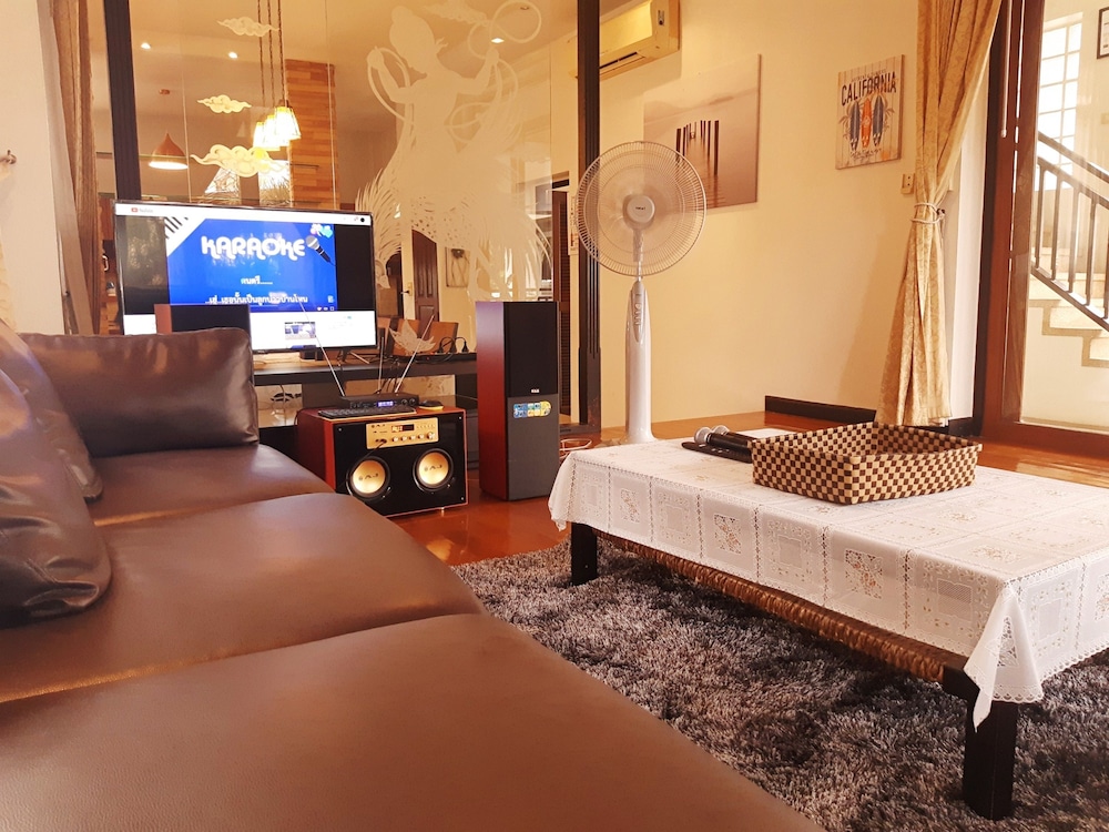 punnapha pool villa pattaya