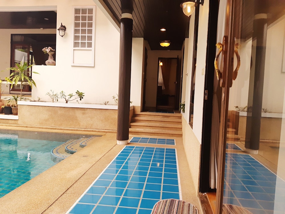 punnapha pool villa pattaya