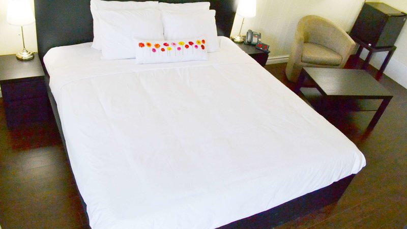 magnuson hotel vow