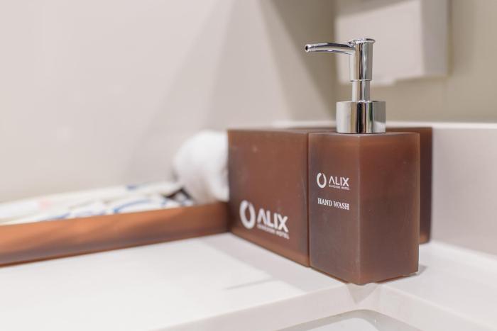alix bangkok hotel