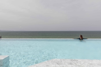 u jomtien pattaya