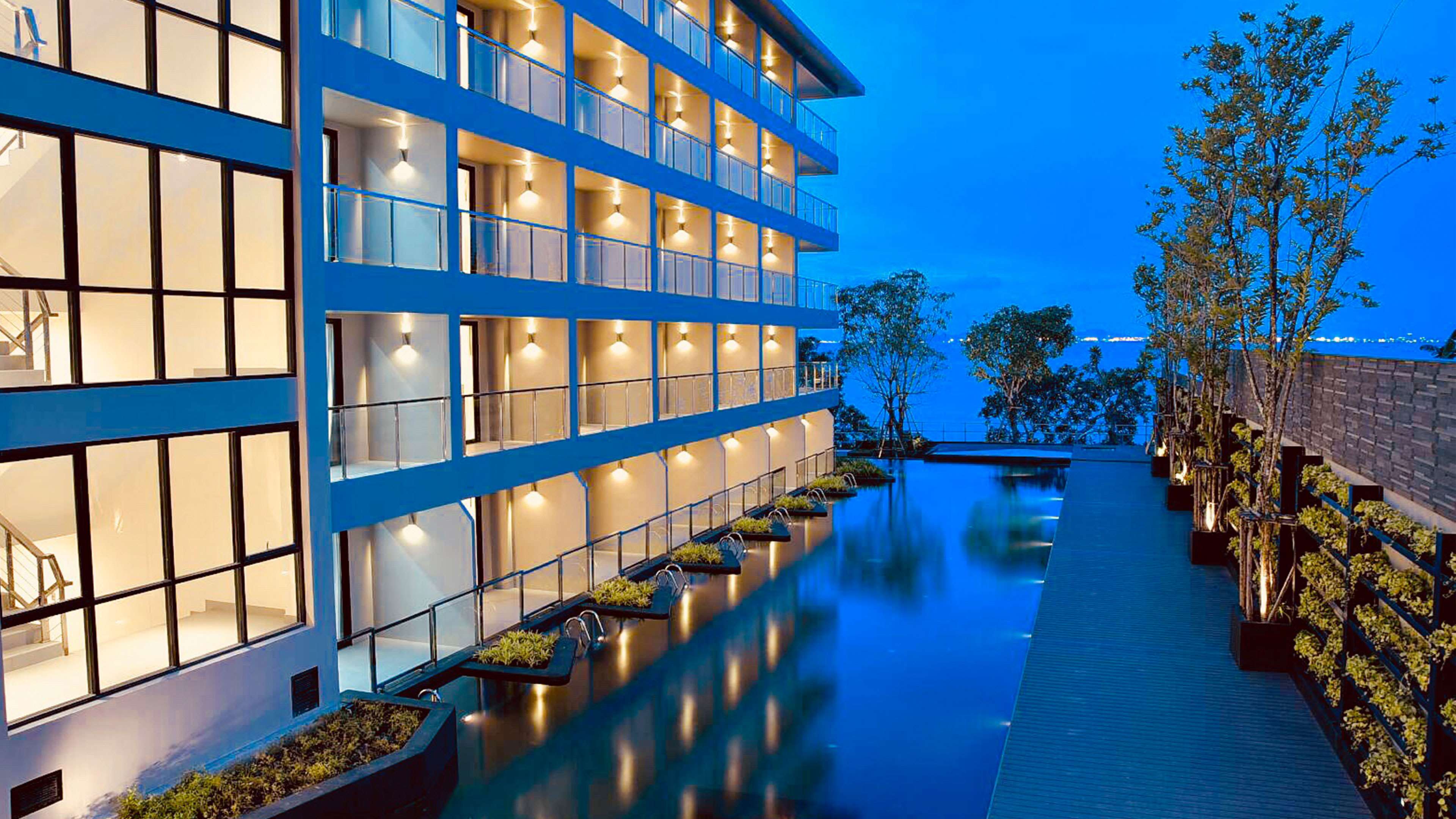 golden tulip pattaya beach resort