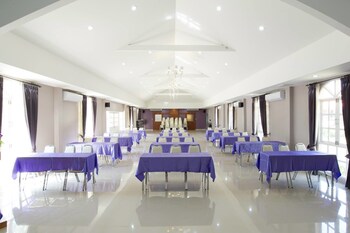 the secret cliff boutique resort