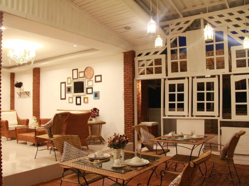 the secret cliff boutique resort