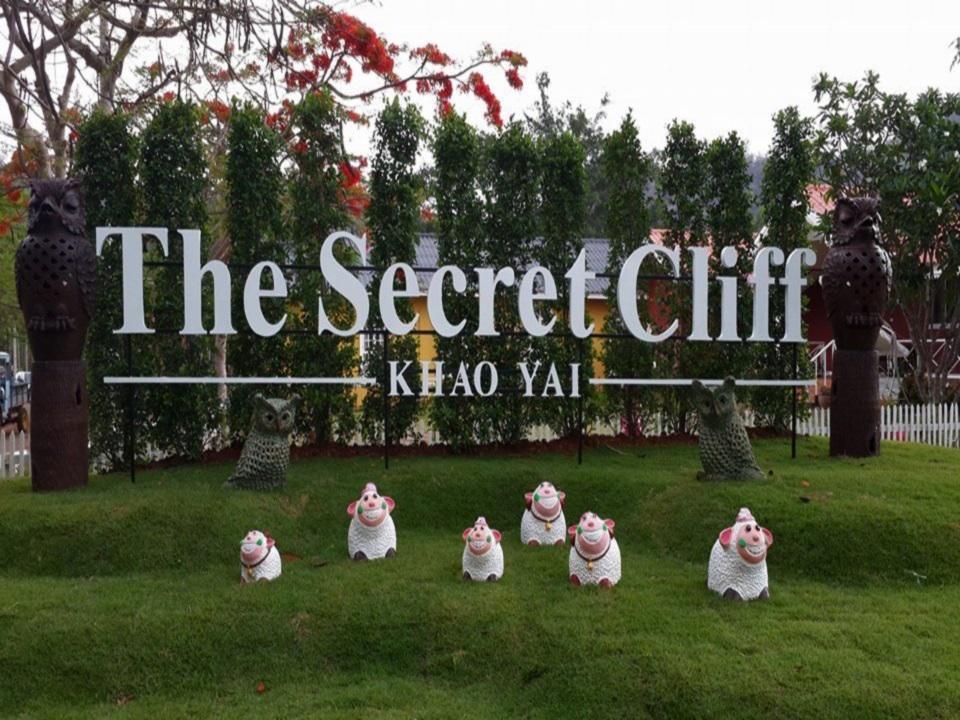 the secret cliff boutique resort