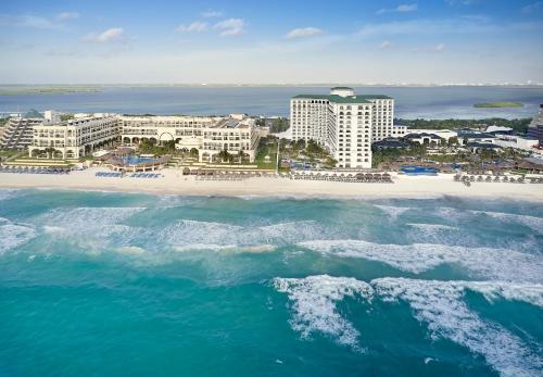 Jw Marriott Cancun Resort & Spa,Cancun>>Ballenas Beach,5 star