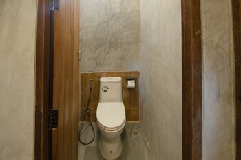 the chic lipe hostel