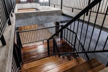 the chic lipe hostel