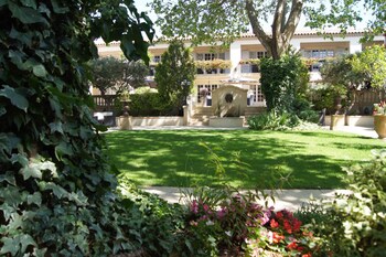 villa mazarin aigues mortes