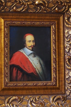villa mazarin aigues mortes