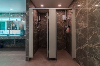 the victory view hostel adults only