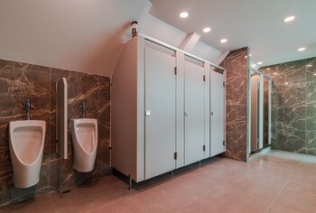 the victory view hostel adults only