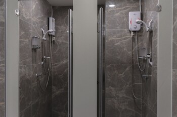 the victory view hostel adults only