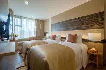 pool suite chiang mai