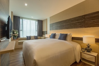 pool suite chiang mai