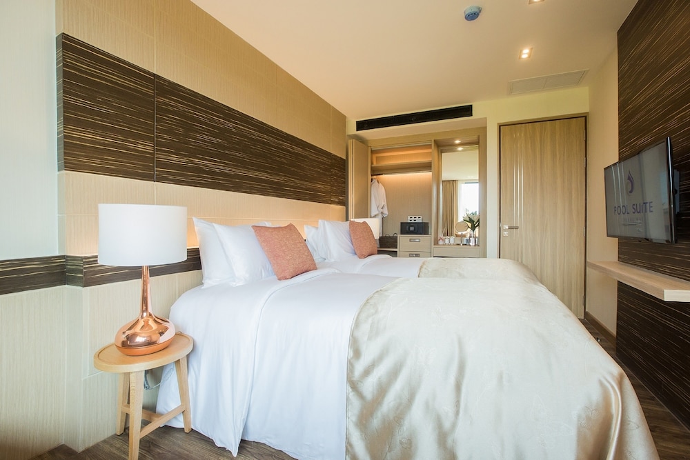 pool suite chiang mai