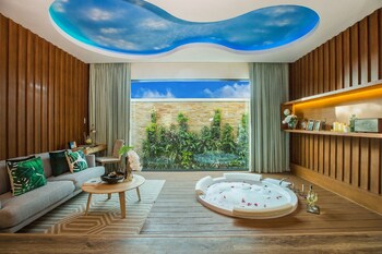 pool suite chiang mai