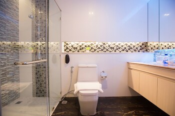 pool suite chiang mai