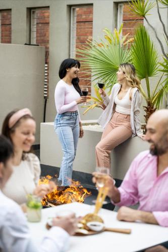 hotel grand chancellor adelaide