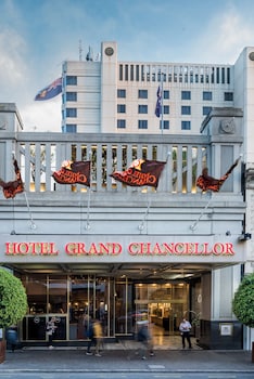 hotel grand chancellor adelaide