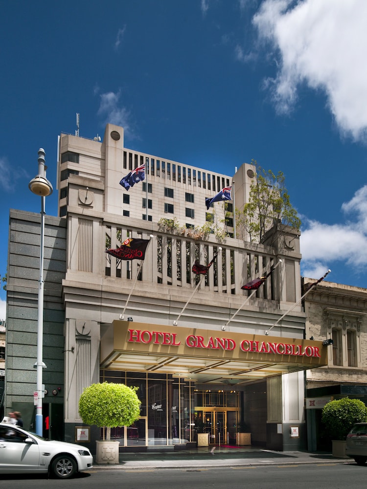 hotel grand chancellor adelaide