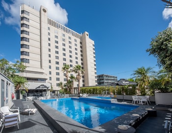 hotel grand chancellor adelaide