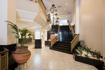hotel grand chancellor adelaide