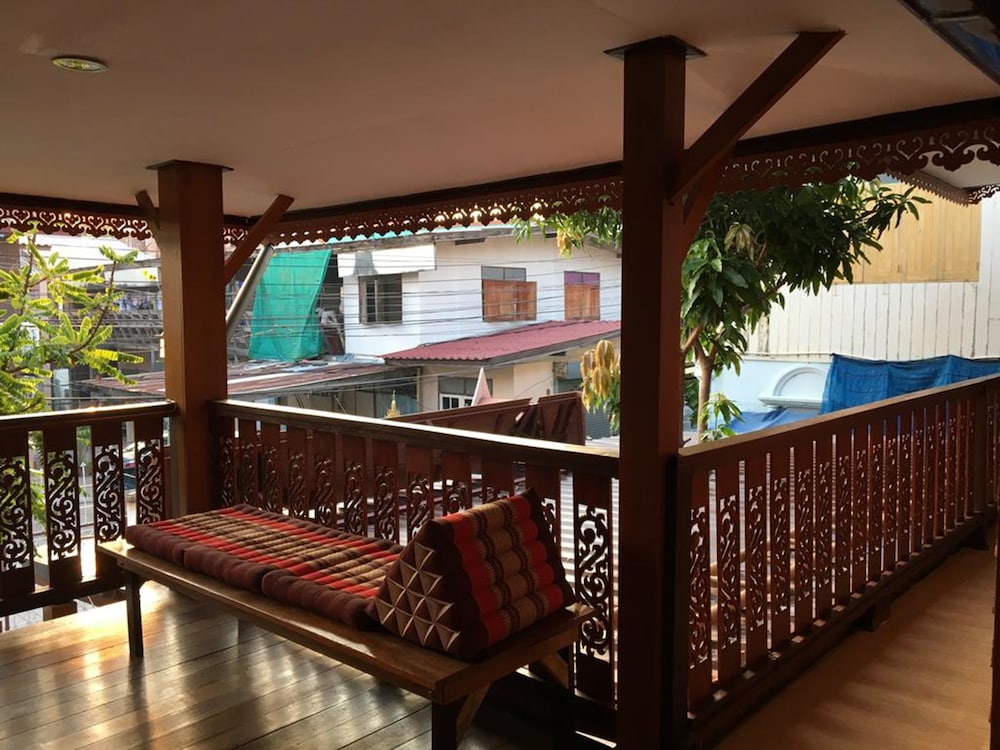 baan khun ya ayutthaya