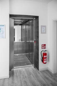 hotel and pension villa laluna