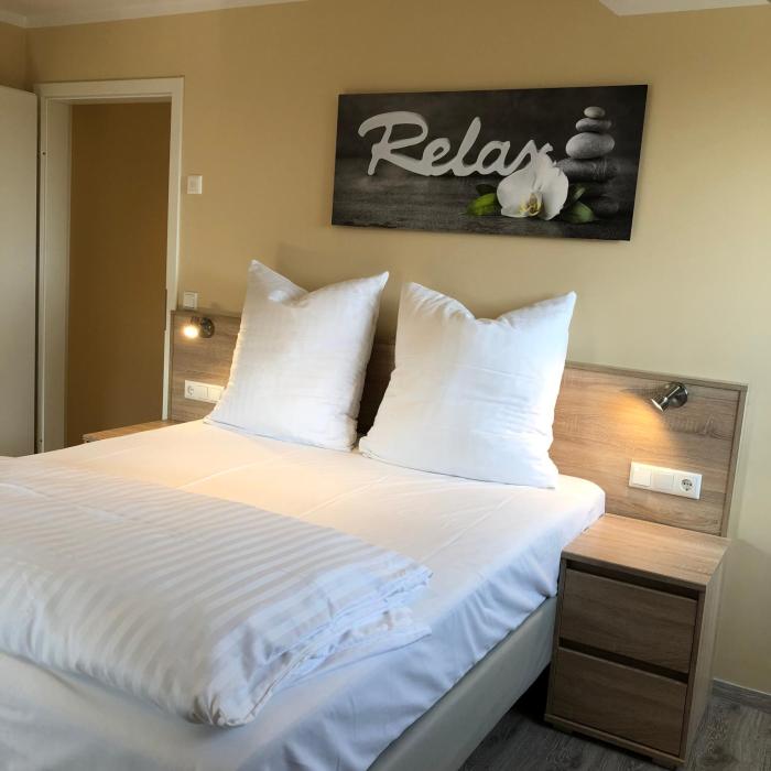 hotel select suites and aparts