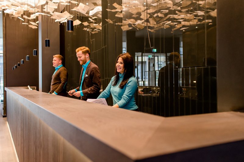 motel one frankfurt romer