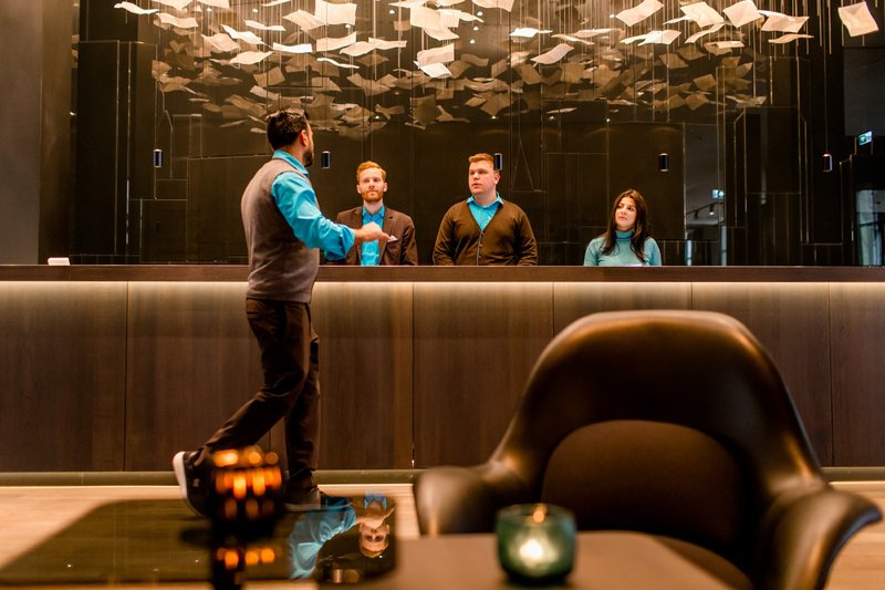 motel one frankfurt romer