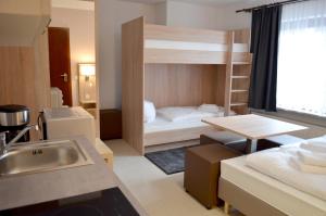 hana aparthotel