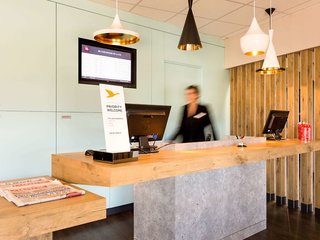 ibis carcassonne east la cite hotel