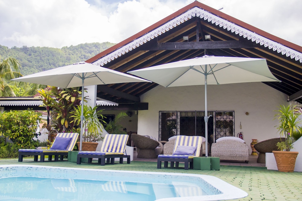 villa caballero luxury chalets